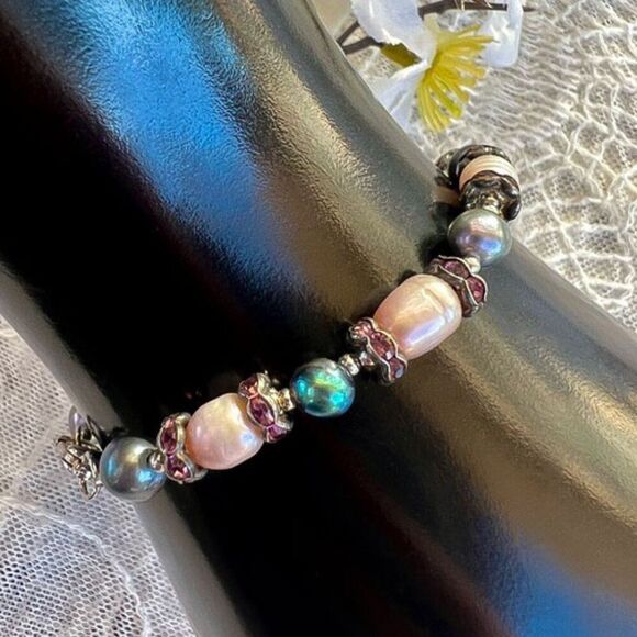 Vintage Pearl and Crystal Roundel bracelet - Picture 9 of 9